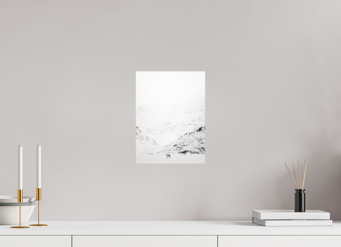 9 x 12″, ChromeLuxe HD Metal Print Reindeer on the Mountain, 9x12